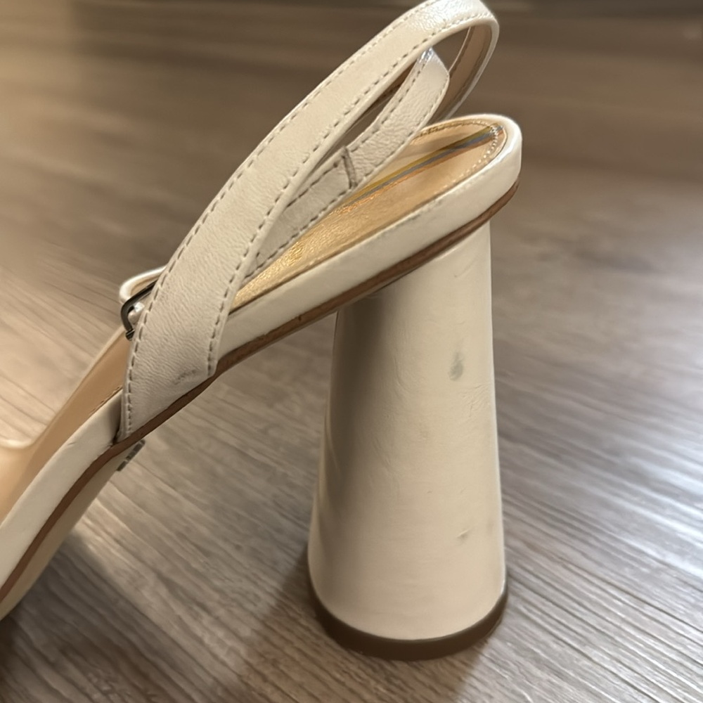 Sam Edelman Kia Block Heel Sandals in bright white leather. Size 11 - Picture 10 of 15